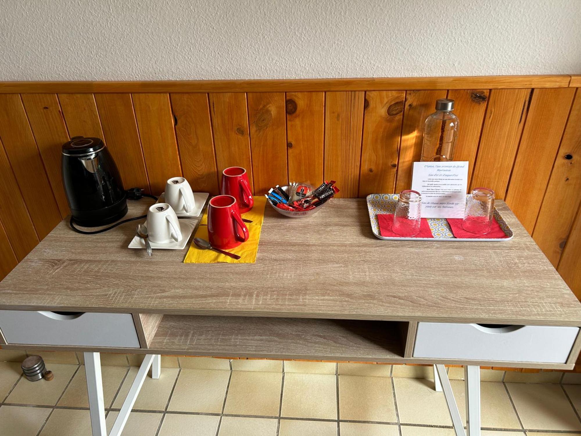 Manoir De La Gravette, Maison & Table D'Hotes モントーバン エクステリア 写真